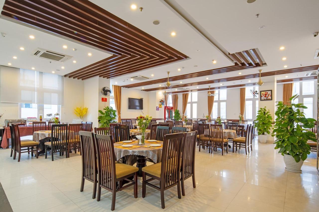 Tay Bac Hotel Дананг Экстерьер фото
