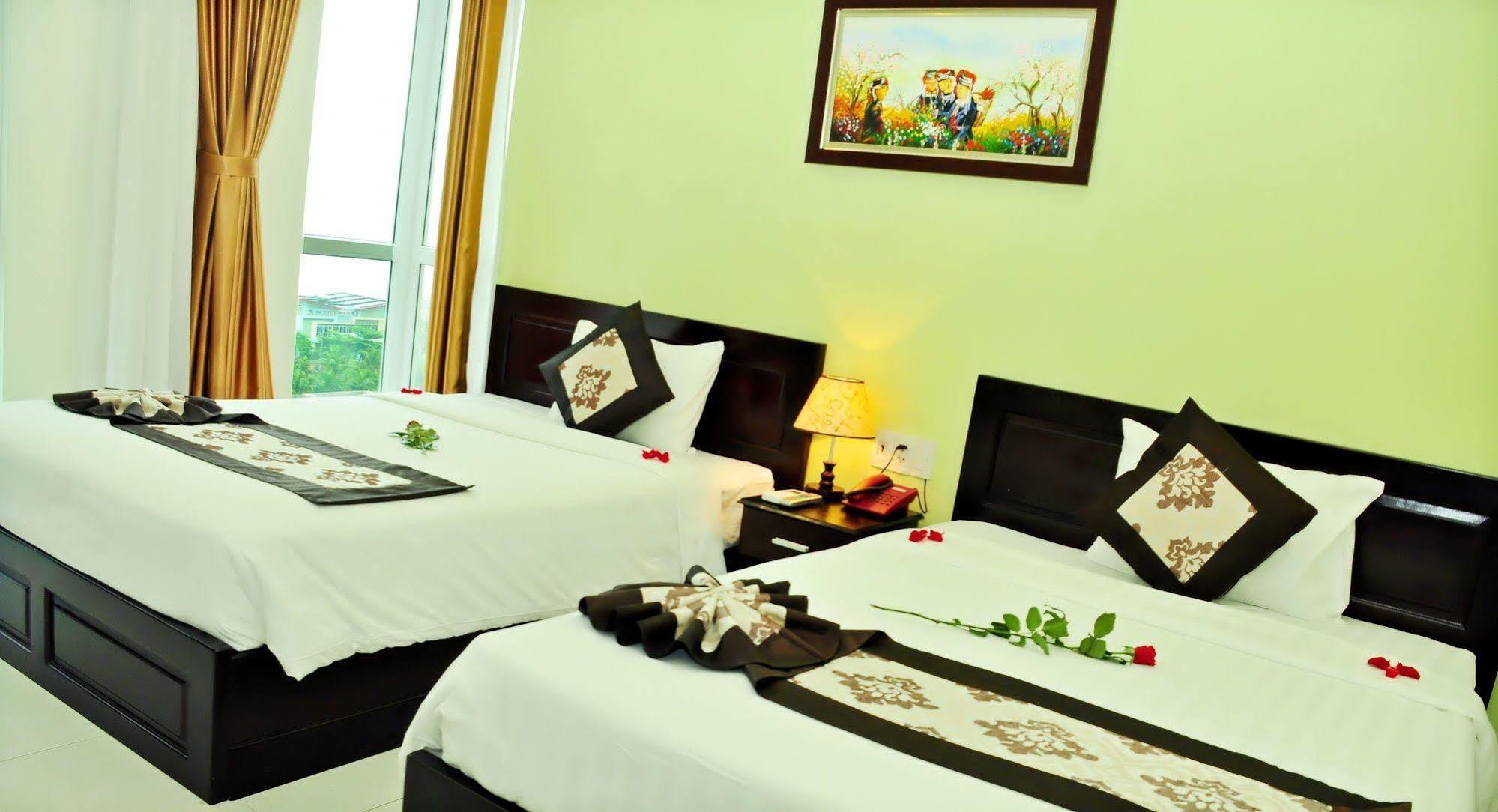 Tay Bac Hotel Дананг Экстерьер фото