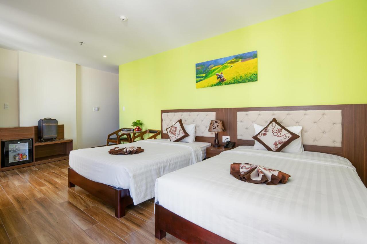 Tay Bac Hotel Дананг Экстерьер фото